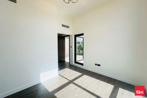 Townhouse in Dubai 4 bedrooms, 187.3 sq.m. № 111896 - photo 16