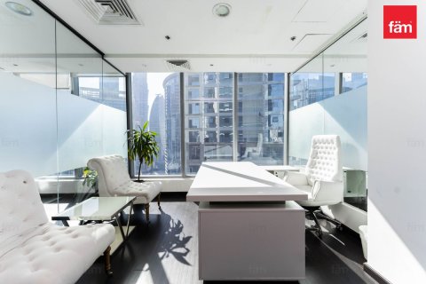 Office in Business Bay, Dubai 141.3 sq.m. № 111885