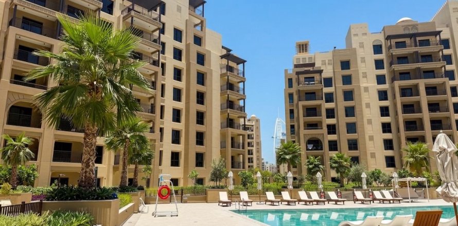 Apartment in Umm Suqeim, Dubai 1 bedroom, 69.8 sq.m. № 114203