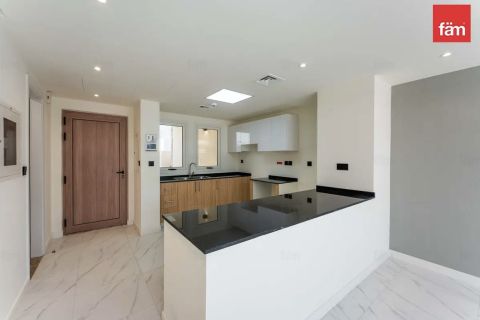 Townhouse in Dubai 2 bedrooms, 98 sq.m. № 114208 - photo 3