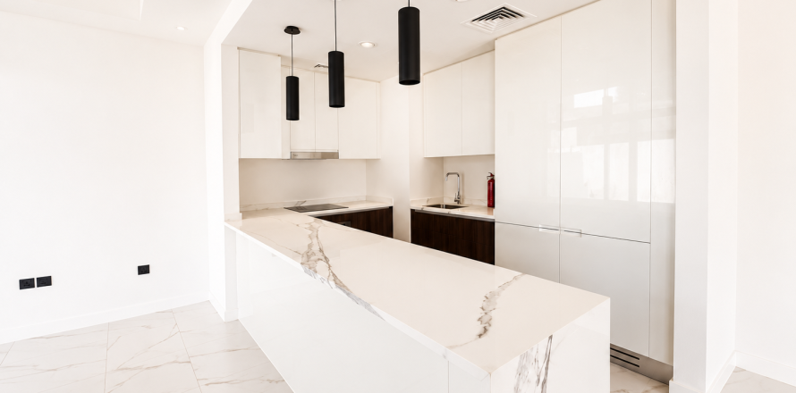 Adosado en Wadi Al Safa 3, Dubai, 4 dormitorios, 288 m², № 134147
