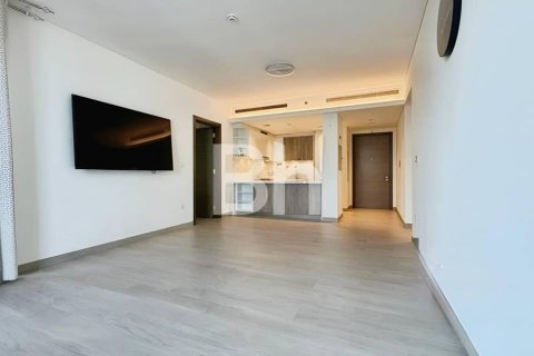Снять в аренду квартиру в Дубае: 3 спальни, 136м², № 21150 - фото 2