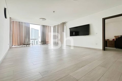 Снять в аренду квартиру в Дубае: 3 спальни, 136м², № 21150 - фото 3