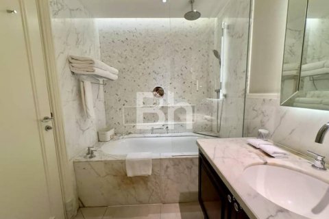 Apartment in Downtown Dubai (Downtown Burj Dubai), Dubai 1 bedroom, 79 sq.m. № 21153 - photo 10
