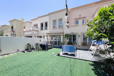 Villa in The Springs, Dubai 3 bedrooms, 251 sq.m. № 44734 - photo 17