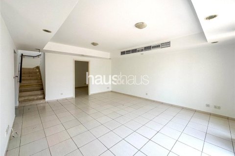 Villa en The Springs, Dubai, 3 dormitorios, 251 m², № 44728 - foto 3