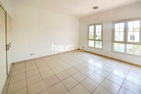 Villa en The Springs, Dubai, 3 dormitorios, 251 m², № 44728 - foto 4