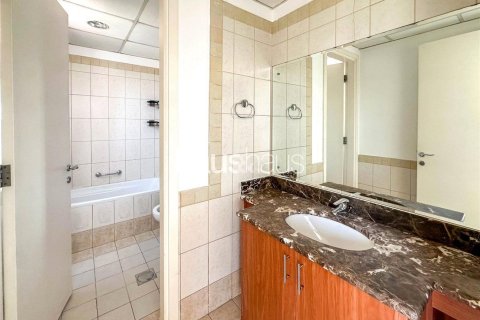 Villa en The Springs, Dubai, 3 dormitorios, 251 m², № 44728 - foto 8