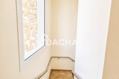 Adosado en Rukan, Dubai, 3 dormitorios, 144 m², № 141373 - foto 12