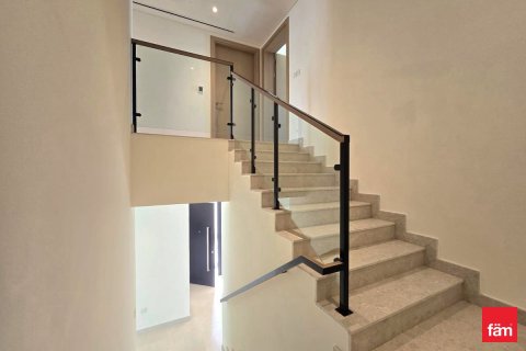 Villa in Al Furjan, Dubai 4 bedrooms, 336.3 sq.m. № 42932 - photo 1