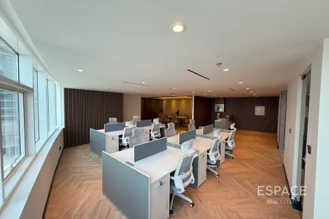 Bureau à Jumeirah Lake Towers, Dubai, 129 m², № 62237 - photo 4
