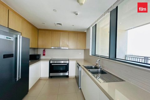 Apartment in Dubai Marina, Dubai 3 bedrooms, 165.1 sq.m. № 124559 - photo 4