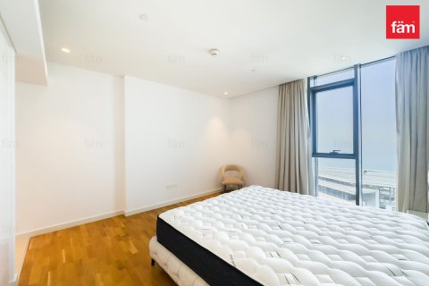 Apartment in Dubai 3 bedrooms, 190 sq.m. № 124560 - photo 10