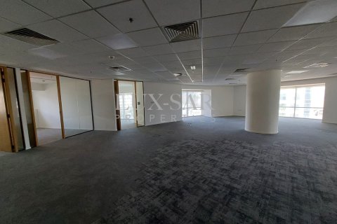 Снять в аренду офис в Sheikh Zayed Road, Дубай: 524м², № 37602 - фото 20