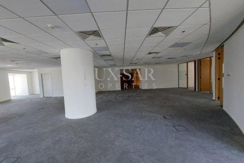 Снять в аренду офис в Sheikh Zayed Road, Дубай: 524м², № 37602 - фото 1