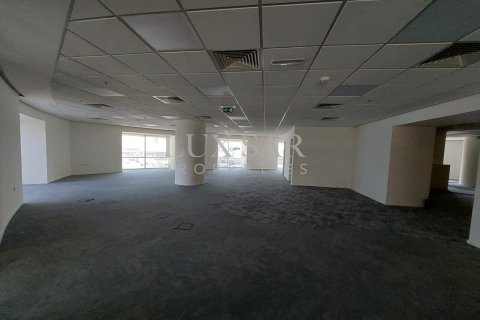 Снять в аренду офис в Sheikh Zayed Road, Дубай: 524м², № 37602 - фото 21