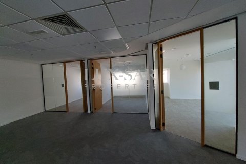 Снять в аренду офис в Sheikh Zayed Road, Дубай: 524м², № 37602 - фото 17