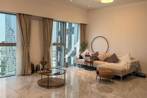 Снять в аренду квартиру в Central Park Tower, DIFC, Дубай: 1 спальня, 103.3м², № 42440 - фото 1