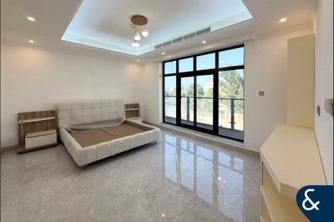 Townhouse in Jumeirah Village Triangle, Dubai 4 bedrooms, 166 sq.m. № 98363 - photo 4