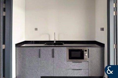 Townhouse in Jumeirah Village Triangle, Dubai 4 bedrooms, 166 sq.m. № 98363 - photo 11