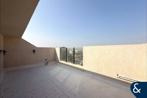 Townhouse in Jumeirah Village Triangle, Dubai 4 bedrooms, 166 sq.m. № 98363 - photo 17