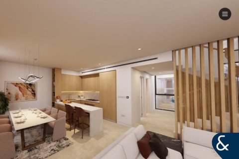 Купить таунхаус в Dubai Land, Дубай: 3 спальни, 204м², № 98362 - фото 10