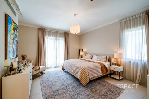 Villa en Palma, Arabian Ranches 2, Dubai, 4 dormitorios, 337 m², № 122347 - foto 8