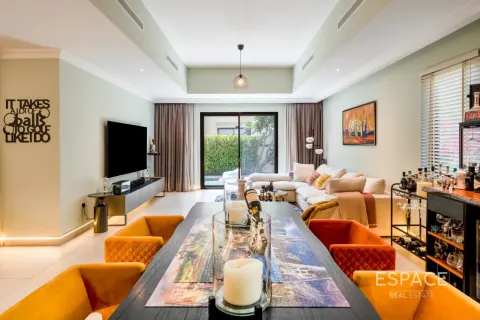 Villa en Palma, Arabian Ranches 2, Dubai, 4 dormitorios, 337 m², № 122347 - foto 5