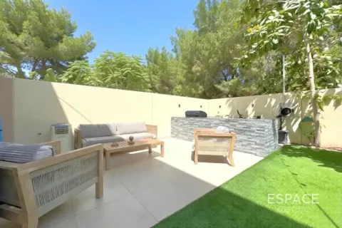 Villa à Dubai Land, Dubai, 3 chambres, 177 m², № 122351 - photo 17