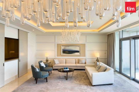 Apartment in Downtown Dubai (Downtown Burj Dubai), Dubai 4 bedrooms, 379 sq.m. № 12343 - photo 2