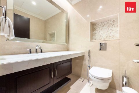 Apartment in Downtown Dubai (Downtown Burj Dubai), Dubai 4 bedrooms, 379 sq.m. № 12343 - photo 18