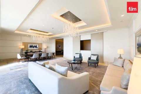 Apartment in Downtown Dubai (Downtown Burj Dubai), Dubai 4 bedrooms, 379 sq.m. № 12343 - photo 3