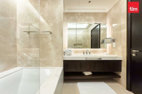 Apartment in Downtown Dubai (Downtown Burj Dubai), Dubai 4 bedrooms, 379 sq.m. № 12343 - photo 23
