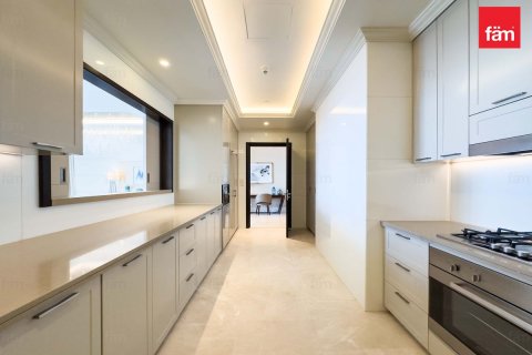 Apartment in Downtown Dubai (Downtown Burj Dubai), Dubai 4 bedrooms, 379 sq.m. № 12343 - photo 22