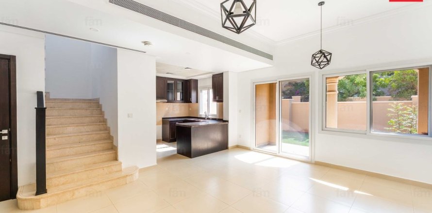 تاون هاوس في دبي 2 غرف نوم, 172.5 م² رقم 72267