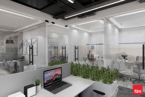 Office in Sheikh Zayed Road, Dubai 605.4 sq.m. № 72271 - photo 3