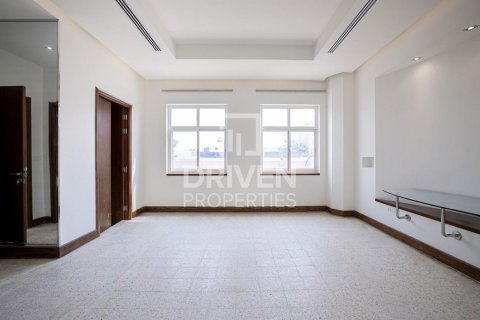 Villa à Umm Suqeim 3, Umm Suqeim, Dubai, 7 chambres, 892 m², № 87206 - photo 18