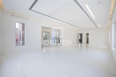 Villa à Umm Suqeim 3, Umm Suqeim, Dubai, 7 chambres, 892 m², № 87206 - photo 3