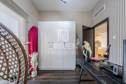 Apartment in Al Furjan, Dubai 2 bedrooms, 95 sq.m. № 87196 - photo 7