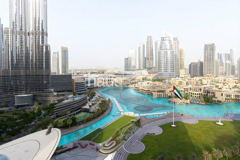 Apartment in Opera District, Downtown Dubai (Downtown Burj Dubai), Dubai 2 bedrooms, 106 sq.m. № 44097 - photo 1