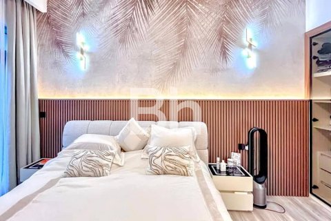 Apartment in Business Bay, Dubai 2 bedrooms, 115 sq.m. № 56332 - photo 8