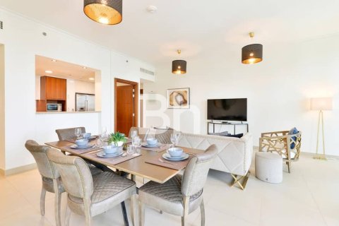Apartment in Downtown Dubai (Downtown Burj Dubai), Dubai 2 bedrooms, 136 sq.m. № 56336 - photo 17