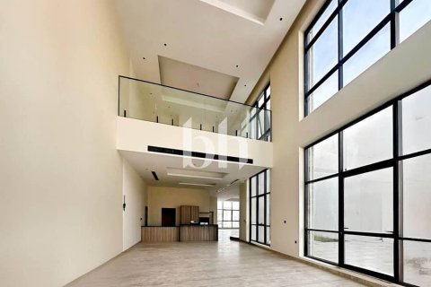 Villa in Nadd Al Sheba, Dubai 6 bedrooms, 2787 sq.m. № 56334 - photo 17