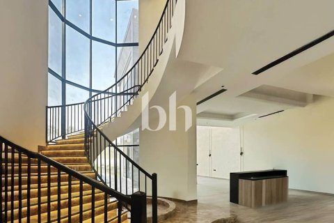 Villa in Nadd Al Sheba, Dubai 6 bedrooms, 2787 sq.m. № 56334 - photo 9