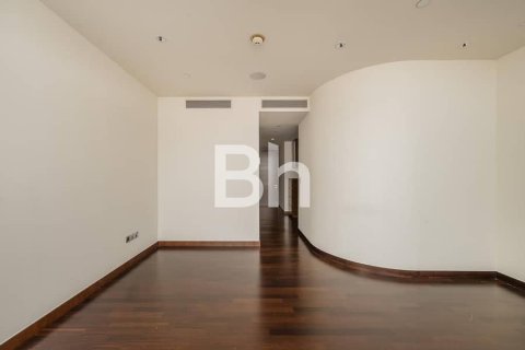 Apartment in Downtown Dubai (Downtown Burj Dubai), Dubai 3 bedrooms, 217 sq.m. № 56335 - photo 11