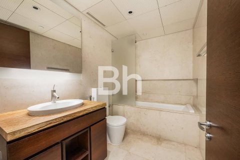 Apartment in Downtown Dubai (Downtown Burj Dubai), Dubai 3 bedrooms, 217 sq.m. № 56335 - photo 9