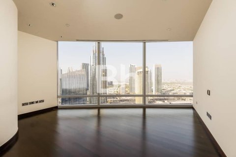 Apartment in Downtown Dubai (Downtown Burj Dubai), Dubai 3 bedrooms, 217 sq.m. № 56335 - photo 12