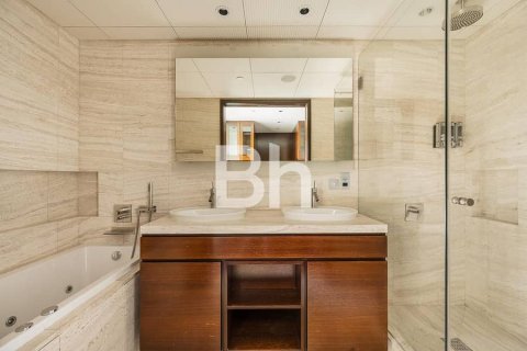 Apartment in Downtown Dubai (Downtown Burj Dubai), Dubai 3 bedrooms, 217 sq.m. № 56335 - photo 14