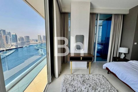 Apartment in Business Bay, Dubai 2 bedrooms, 133 sq.m. № 56337 - photo 20