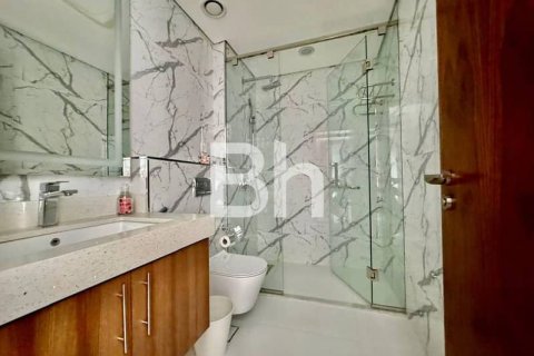 Apartment in Business Bay, Dubai 2 bedrooms, 133 sq.m. № 56337 - photo 5
